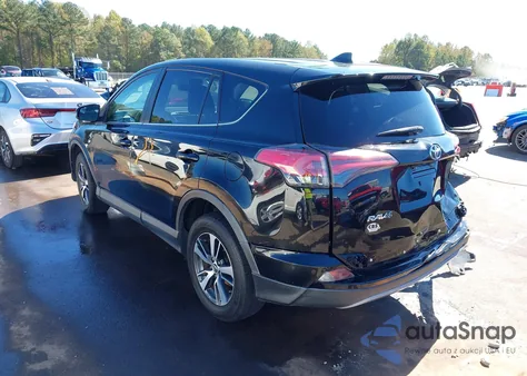 2018 Toyota Rav4 Xle из США, поврежденный, VIN 2T3RFREV2JW802559